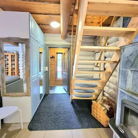 Tunnelmallinen Hirsimoekki - Levin Liitaejae Dağ evi