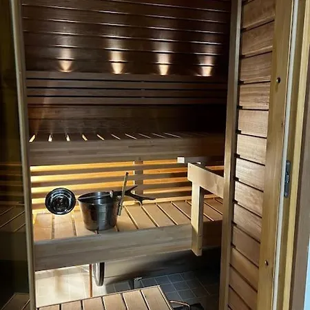 Chalet Tunnelmallinen Hirsimoekki - Levin Liitaejae *