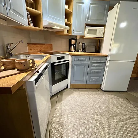 Tunnelmallinen Hirsimoekki - Levin Liitaejae Chalet *